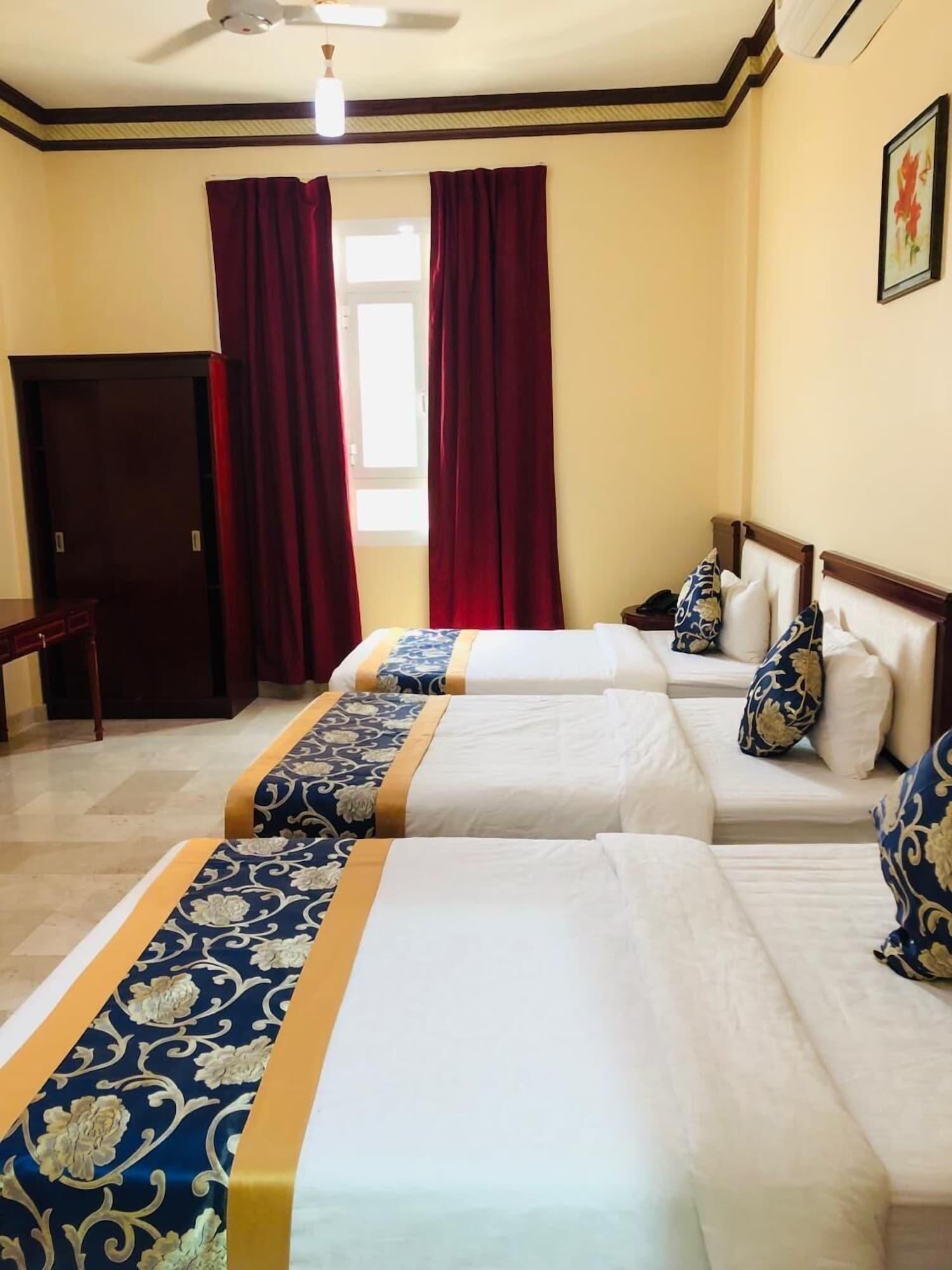 Farah Hotel Apartment Maszkat Kültér fotó